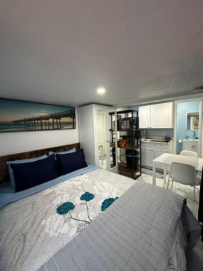 Beach Bliss Studio *5 min to beach*